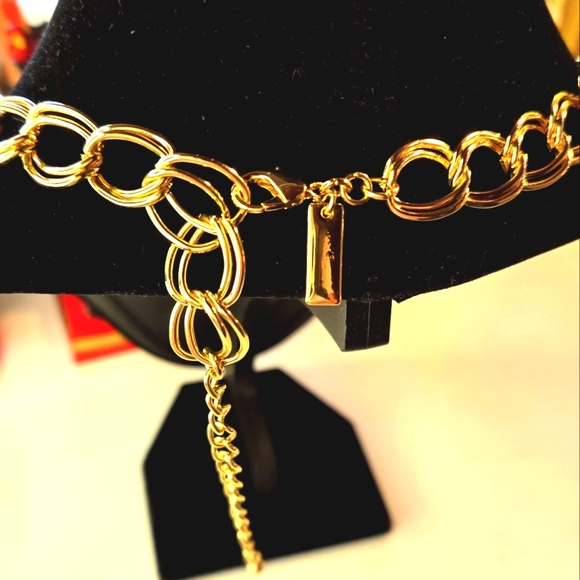 INC International Concepts Multi-colored Starburst Necklace - Picture 3 of 4